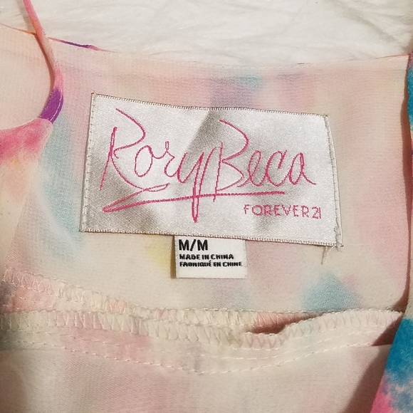 Rory Beca Forever 21 Top - Picture 5 of 8